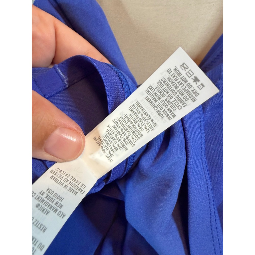 OFFLINE by Aerie Real Me V-Neck Cropped Tank Top Blue Medium NWT - Picture 5 of 5